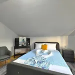 Apartment Paradies *