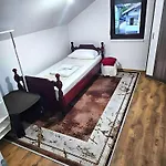 Paradies شقة بيهاتش
