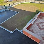 Paradies شقة بيهاتش