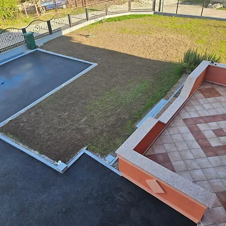 Paradies Apartamento Bihać