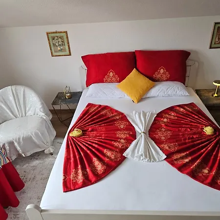 Paradies * بيهاتش